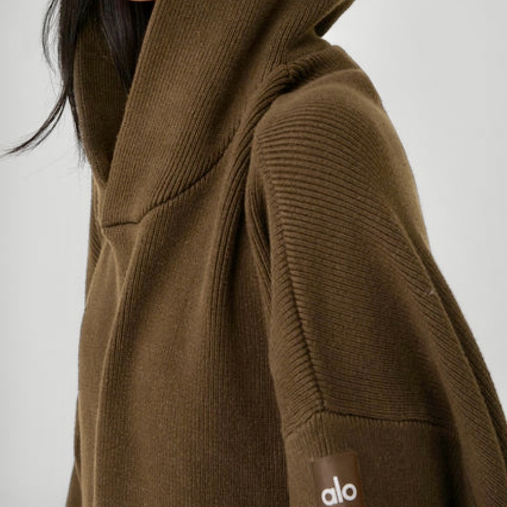 NWT Alo Scholars Hooded Sweater - Espresso